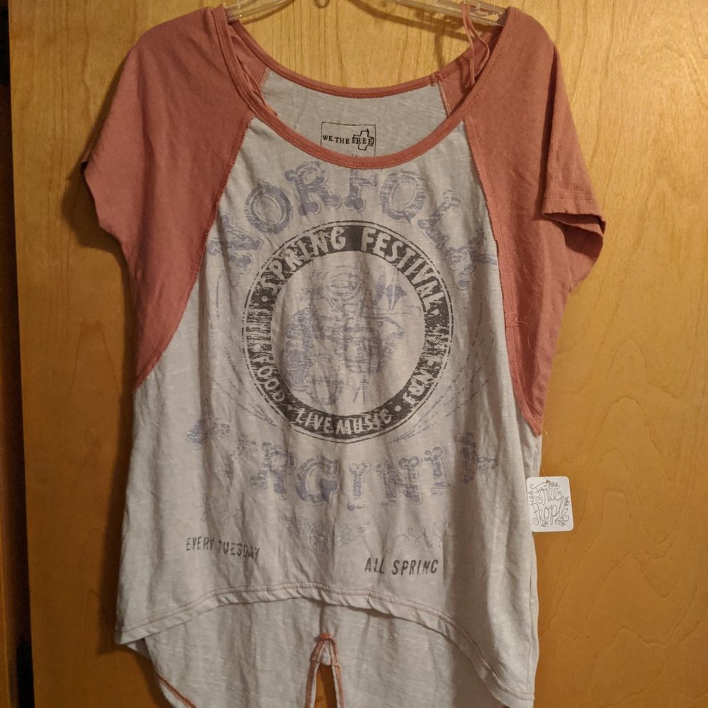 Women's Free People Small Tee-Shirt New With Tags
